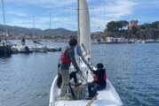 Els joves del PAE surten a navegar amb el Club Nàutic de Sant Feliu de Guíxols